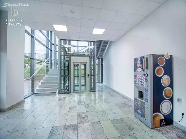 Prodej obchodního prostoru 4857 m²