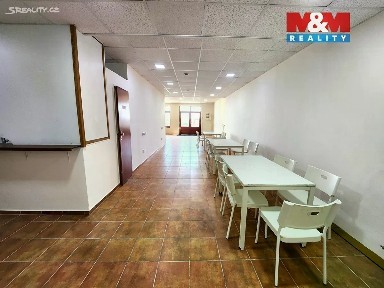 Prodej obchodního prostoru 120 m²