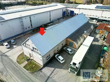 Prodej výrobní haly, prostoru 835 m²