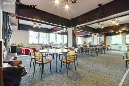 Prodej ubytovacího zařízení 1000 m² Morávka