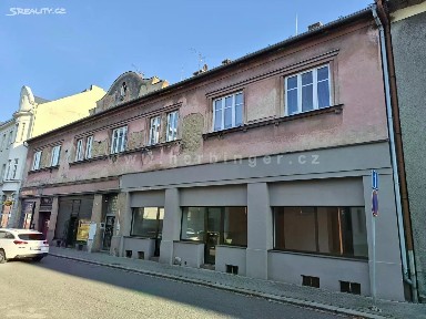 Prodej činžovního domu 1391 m²