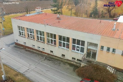 Prodej obchodního prostoru 360 m²