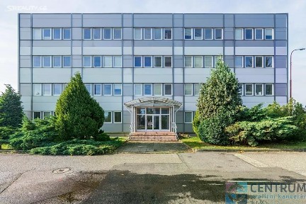 Pronájem obchodního prostoru 1371 m²