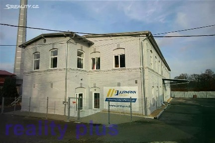 Pronájem skladového prostoru 450 m²