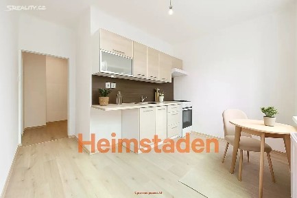 Pronájem bytu 2+1 49 m² Gustava Klimenta, Havířov - Město