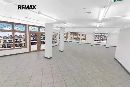 Prodej obchodního prostoru 283 m²