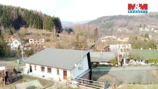 Prodej komerční nemovitosti 180 m²