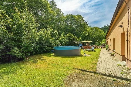 Prodej výrobní haly, prostoru 178 m²