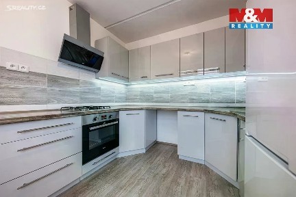 Prodej bytu 4+1 81 m² Jana Kříže, Most