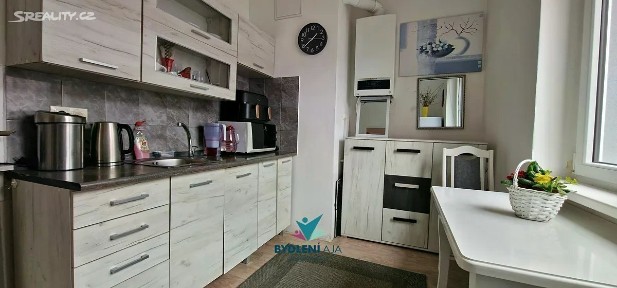 Prodej bytu 2+1 56 m² Štúrova, Teplice - Trnovany