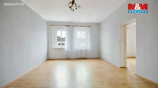 Prodej bytu 2+1 88 m² Husovo náměstí, Chabařovice