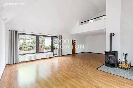 Pronájem rodinného domu 417 m², pozemek 1263 m² Ke hrádku, Praha - Kunratice