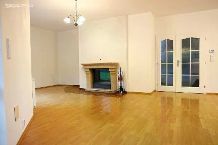 Pronájem rodinného domu 251 m², pozemek 858 m² K vinicím, Praha - Nebušice