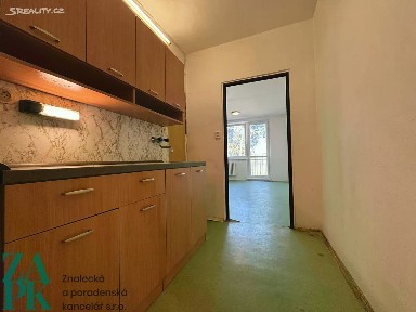 Pronájem bytu 1+kk 28 m² třída Bří Čapků, Hodonín