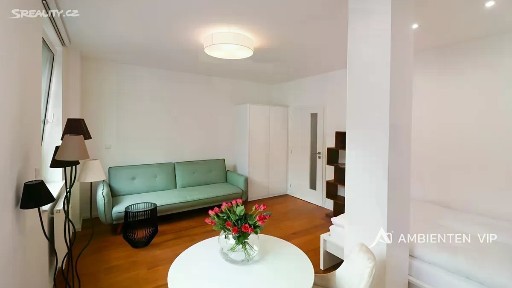 Pronájem bytu 2+kk 35 m² Kobližná, Brno - Brno-město