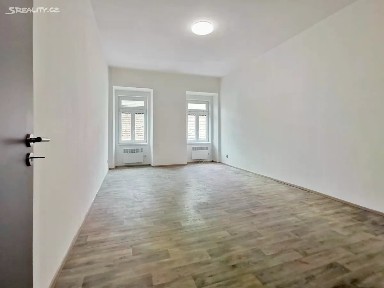 Pronájem bytu 1+1 38 m² Cyrilská, Brno - Trnitá