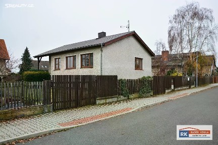 Prodej rodinného domu 115 m², pozemek 692 m²