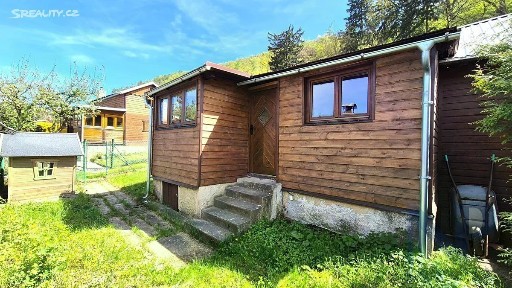 Všenory, Praha-západ, Montana