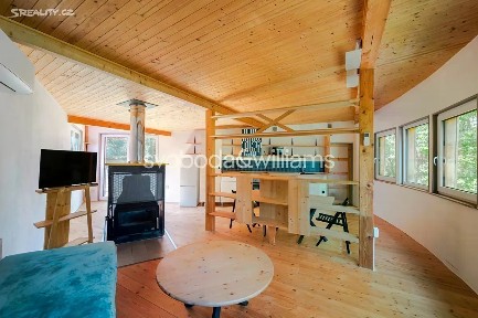 Prodej rodinného domu 174 m², pozemek 673 m²