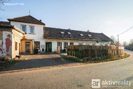 Prodej rodinného domu 620 m², pozemek 702 m² Hlavní, Neratovice - Mlékojedy