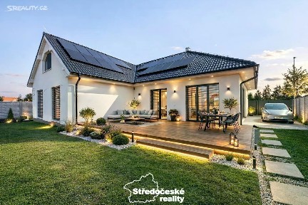 Prodej rodinného domu 240 m², pozemek 784 m²