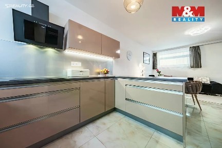 Prodej rodinného domu 93 m², pozemek 351 m² Pražská, Kostelec nad Černými lesy