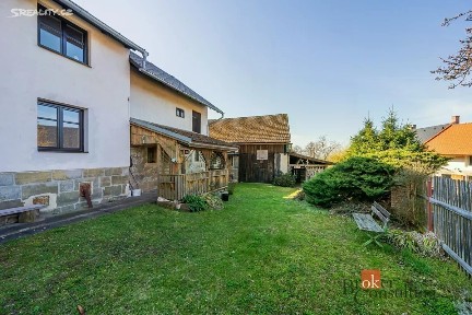 Prodej rodinného domu 165 m², pozemek 1016 m²