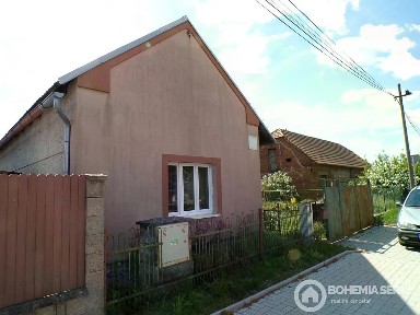 Prodej rodinného domu 120 m², pozemek 1421 m²