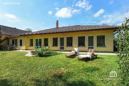 Prodej rodinného domu 164 m², pozemek 612 m²