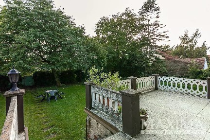 Prodej rodinného domu 270 m², pozemek 868 m²