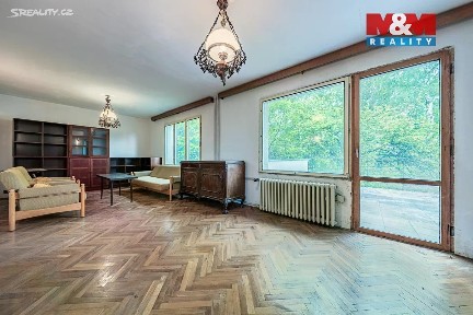 Prodej rodinného domu 266 m², pozemek 972 m² Rosovice
