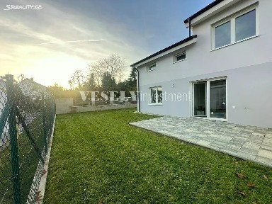 Prodej rodinného domu 144 m², pozemek 300 m² Hvozdnice