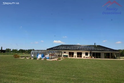 Prodej rodinného domu 610 m², pozemek 8027 m² Rašovice
