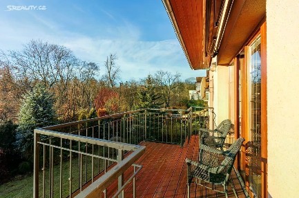 Prodej rodinného domu 268 m², pozemek 549 m²