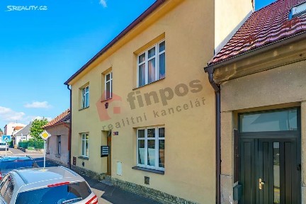 Prodej rodinného domu 206 m², pozemek 262 m²