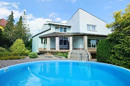 Prodej rodinného domu 410 m², pozemek 2000 m² V Topolech, Unhošť
