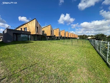 Prodej rodinného domu 140 m², pozemek 309 m² Mladá Boleslav - Chrást