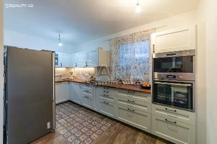 Prodej rodinného domu 105 m², pozemek 2043 m² Lochovice - Netolice