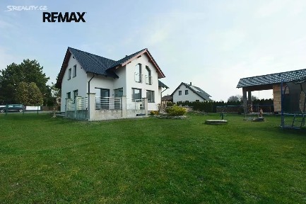 Prodej rodinného domu 177 m², pozemek 1201 m² Kostelní Hlavno