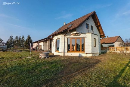 Spojovací, Běrunice