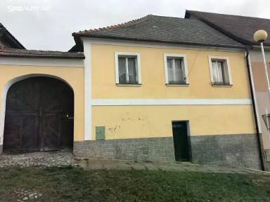 Miličín, Benešov