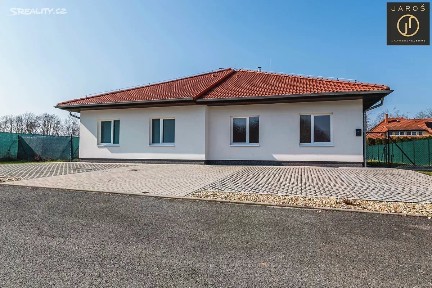 Velvary, Kladno, Svatojiřská