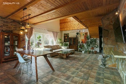 Prodej rodinného domu 258 m², pozemek 1265 m² Zadní Třebaň