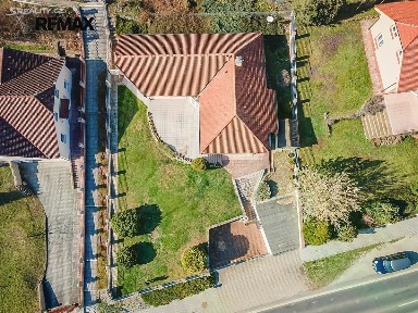 Prodej rodinného domu 143 m², pozemek 782 m²