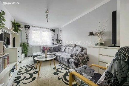 Kolín, Štítary, Ke Hřišti