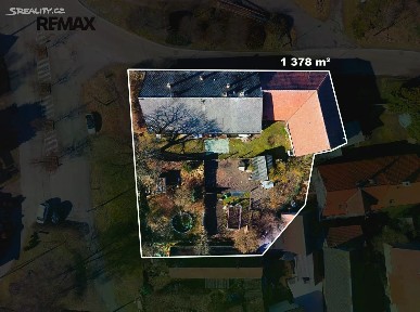 Prodej rodinného domu 194 m², pozemek 1387 m² Lešany