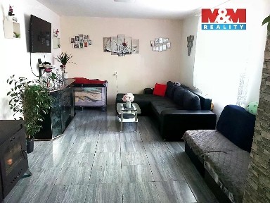 Prodej rodinného domu 150 m², pozemek 884 m²