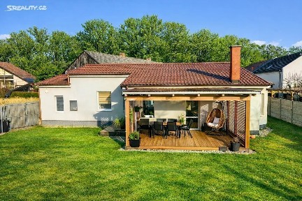 Prodej rodinného domu 128 m², pozemek 588 m²