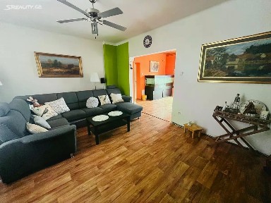 Jánské náměstí, Kostelec nad Černými lesy