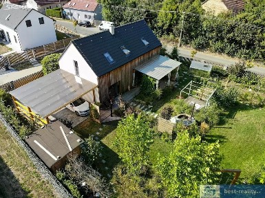 Prodej rodinného domu 120 m², pozemek 1005 m² Chorušice - Velký Újezd